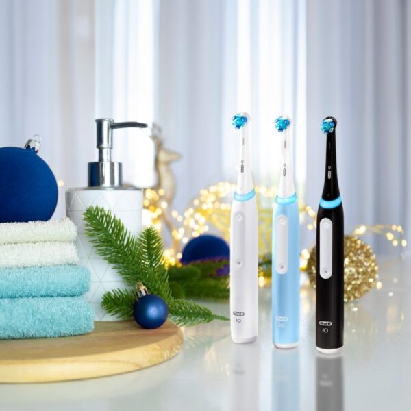 Oral-B iO Deep Clean Rechargeable Electric Powered Toothbrush, Black with iO Series 3 Limited, 2 Brush Heads and Travel Case - Pressure Sensor to Protect Gums - 3 Cleaning Settings - 2 Minute Timer - Image 8